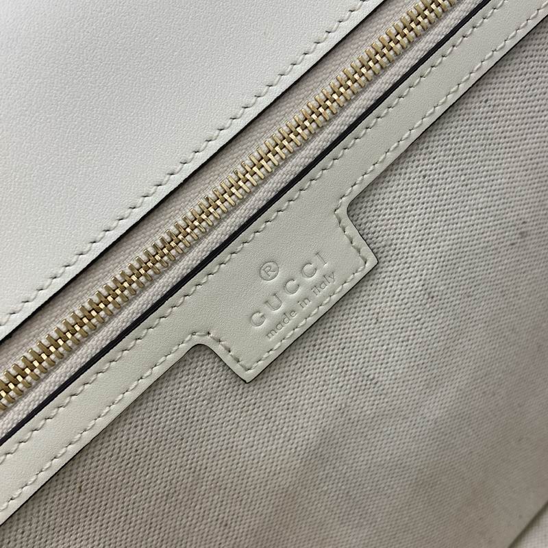 815719 32x17x10cm MP